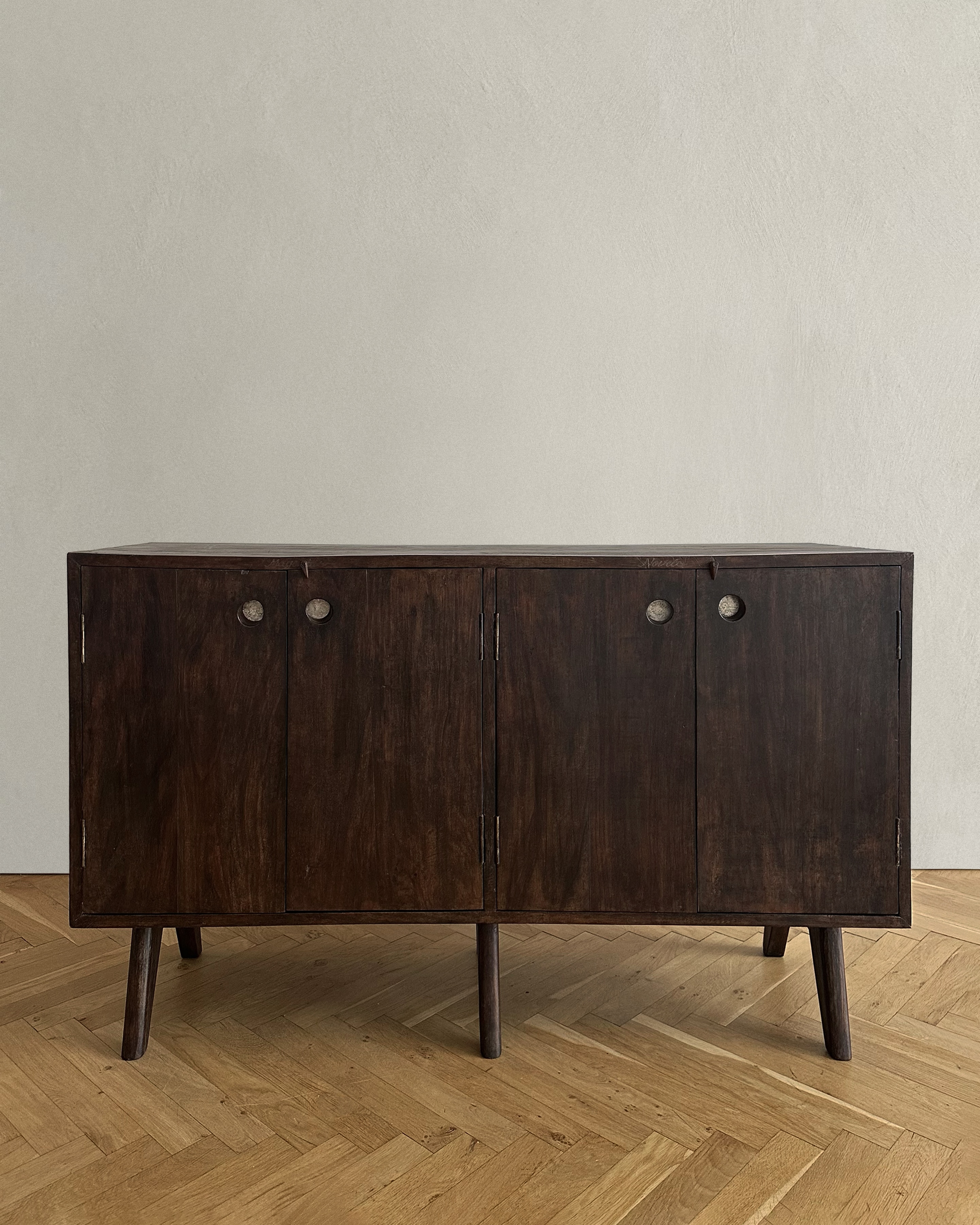 Pierre Jeanneret カタログレゾネ 2024-163-ruby-atelier-pierre-