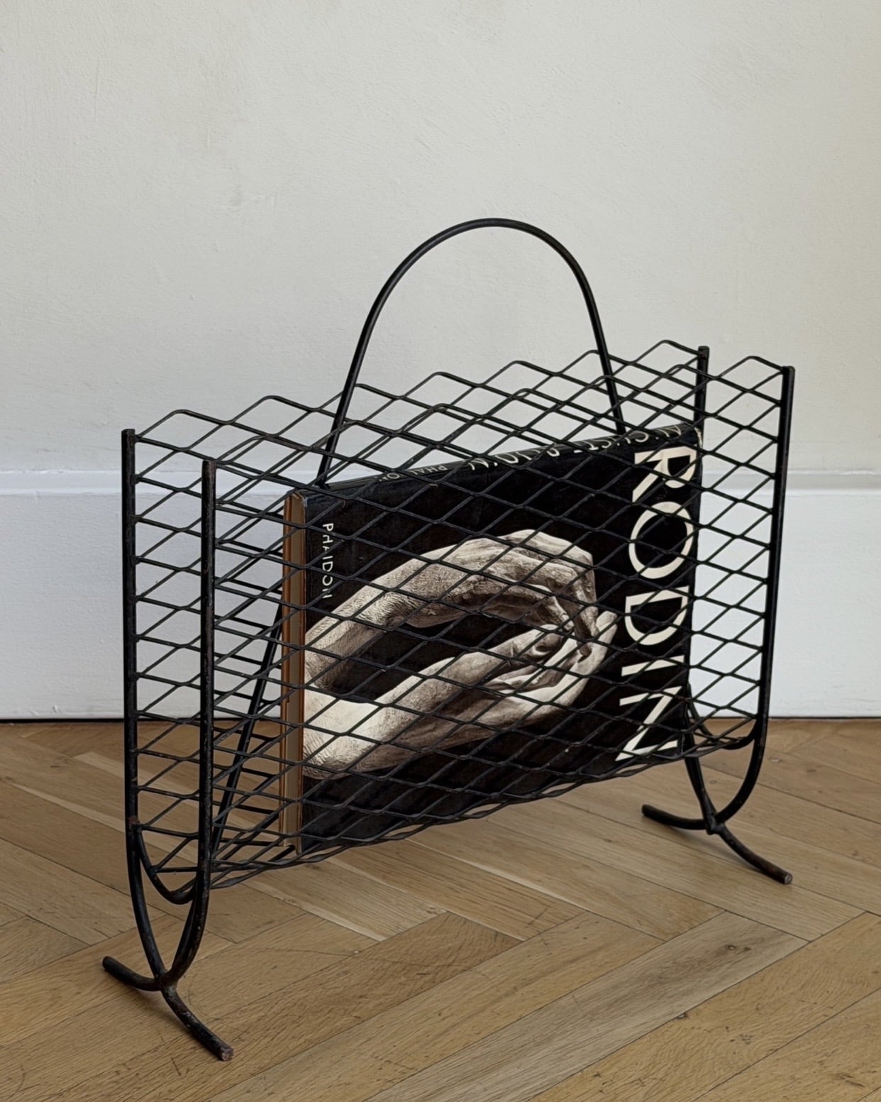 Atelier Ruby IRON, MAGAZINE HOLDER - RUBY ATELIER